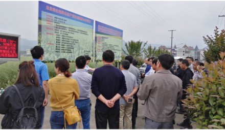 9428cn太阳集团古天乐集团召开油菜和小麦新品种现场观摩会