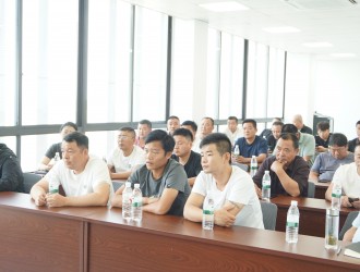 科技助农 | 9428cn太阳集团古天乐集团“种·丰收”课堂赋能制繁种技术提升